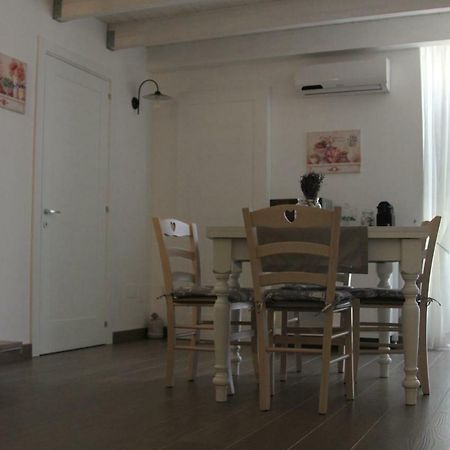 レッチェDimora Della Castellanaアパートメント エクステリア 写真