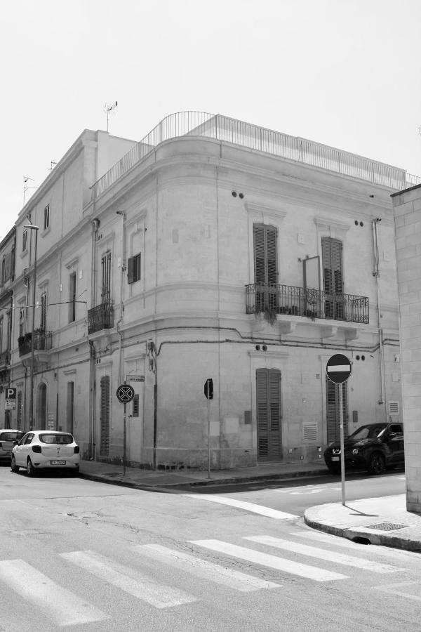 レッチェDimora Della Castellanaアパートメント エクステリア 写真